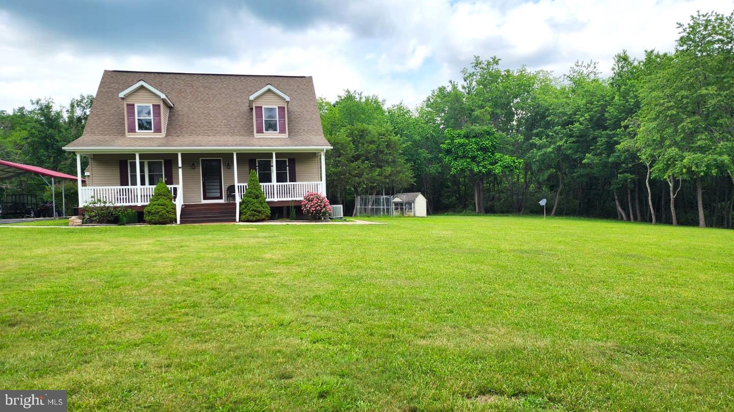 1932 HOWARDSVILLE TPKE, STUARTS DRAFT, Virginia 24477, 4 Bedrooms Bedrooms, ,3 BathroomsBathrooms,Residential,For sale,1932 HOWARDSVILLE TPKE,VAAG2000612 MLS # VAAG2000612