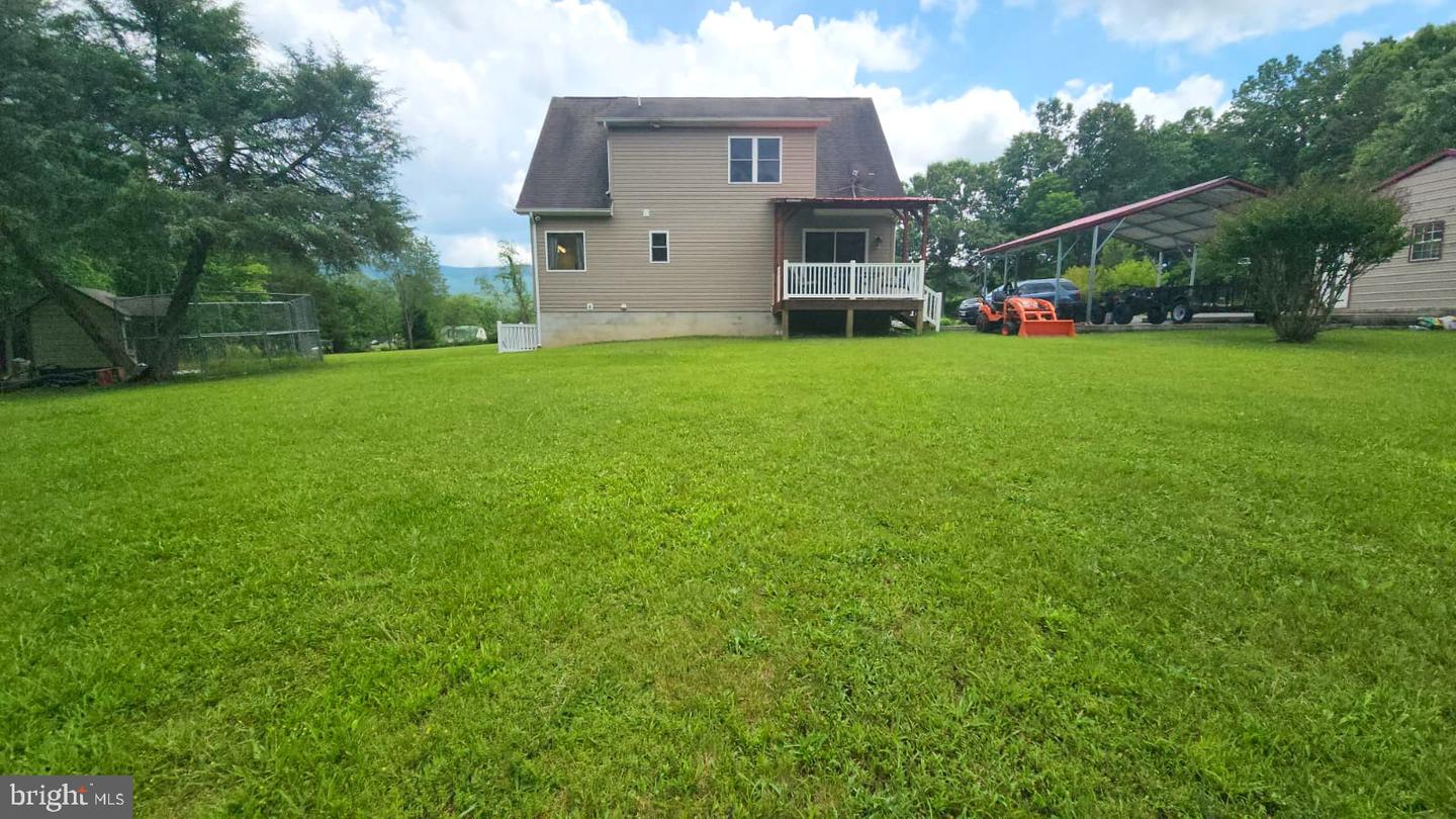 1932 HOWARDSVILLE TPKE, STUARTS DRAFT, Virginia 24477, 4 Bedrooms Bedrooms, ,3 BathroomsBathrooms,Residential,For sale,1932 HOWARDSVILLE TPKE,VAAG2000612 MLS # VAAG2000612