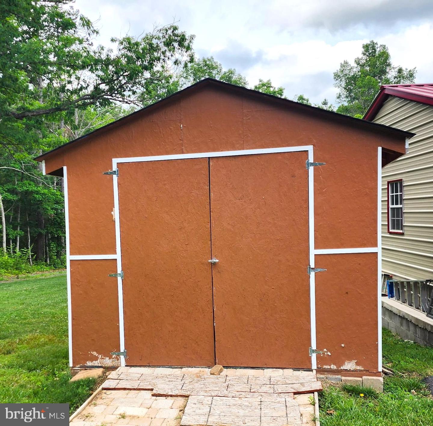 1932 HOWARDSVILLE TPKE, STUARTS DRAFT, Virginia 24477, 4 Bedrooms Bedrooms, ,3 BathroomsBathrooms,Residential,For sale,1932 HOWARDSVILLE TPKE,VAAG2000612 MLS # VAAG2000612