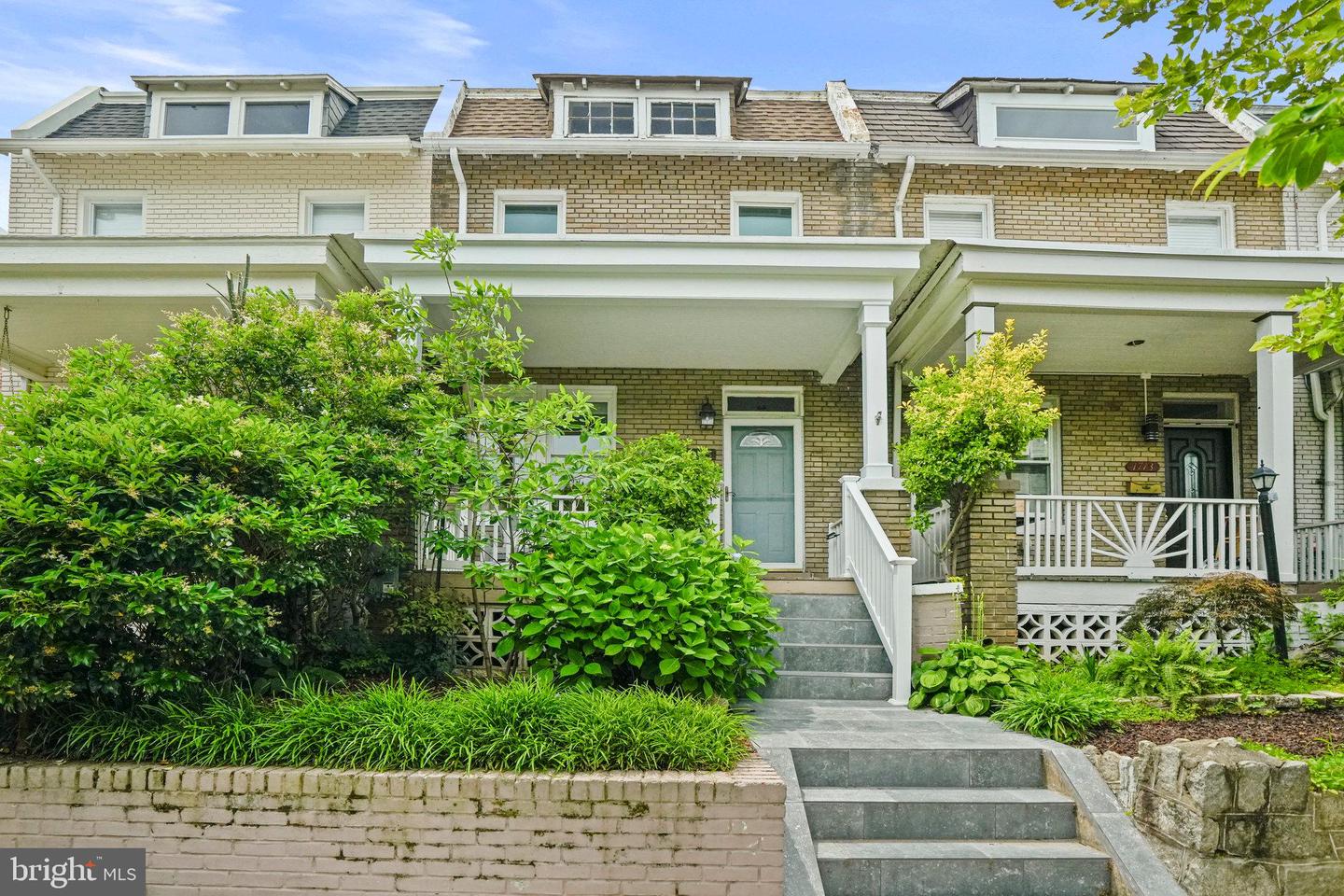 1715 A ST SE, WASHINGTON, District Of Columbia 20003, 4 Bedrooms Bedrooms, ,2 BathroomsBathrooms,Residential,For sale,1715 A ST SE,DCDC2205270 MLS # DCDC2205270