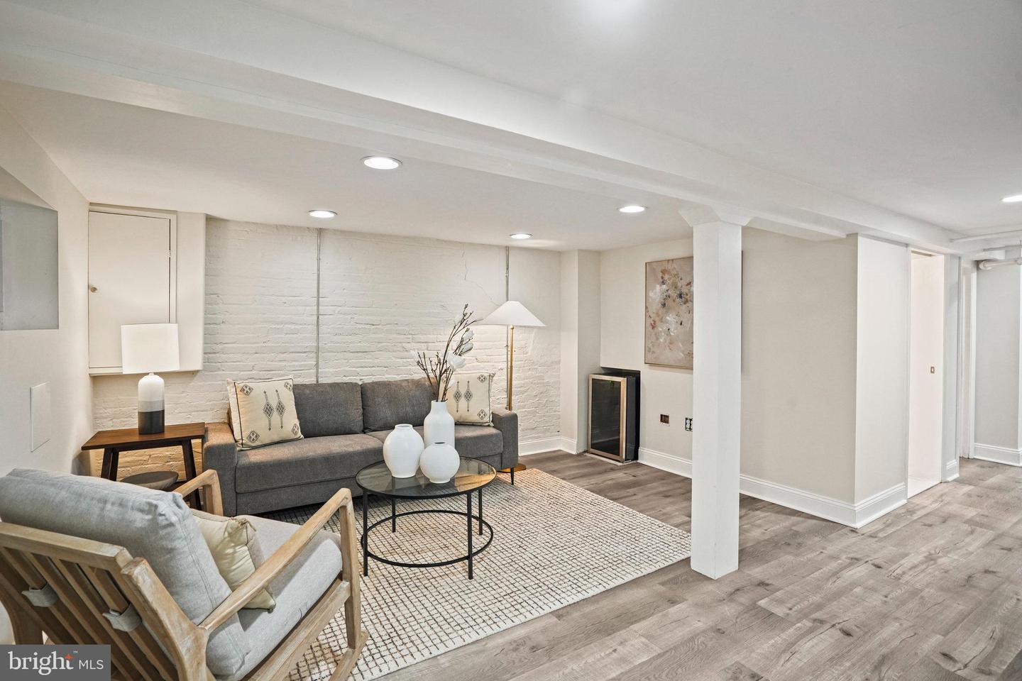 1715 A ST SE, WASHINGTON, District Of Columbia 20003, 4 Bedrooms Bedrooms, ,2 BathroomsBathrooms,Residential,For sale,1715 A ST SE,DCDC2205270 MLS # DCDC2205270