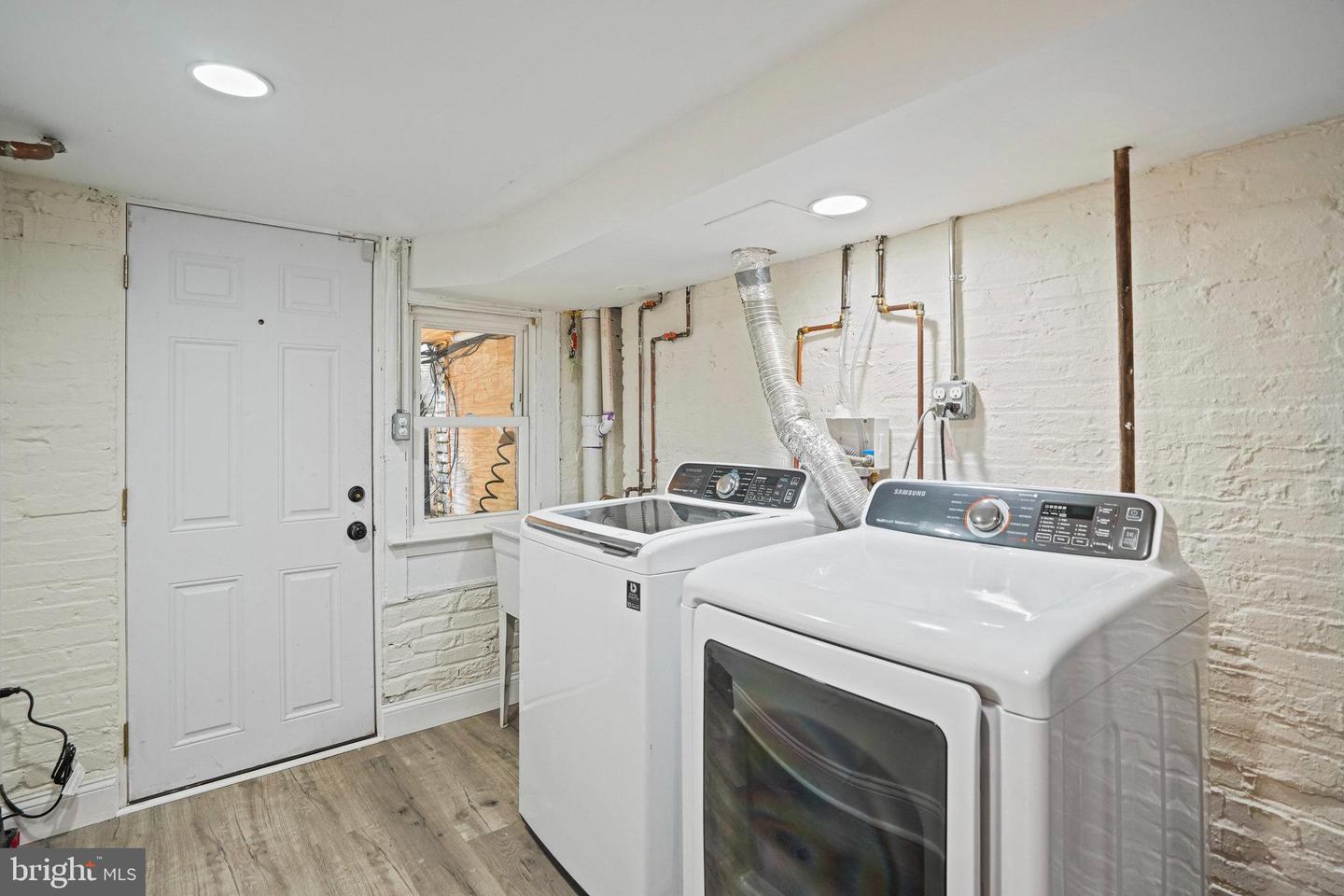 1715 A ST SE, WASHINGTON, District Of Columbia 20003, 4 Bedrooms Bedrooms, ,2 BathroomsBathrooms,Residential,For sale,1715 A ST SE,DCDC2205270 MLS # DCDC2205270