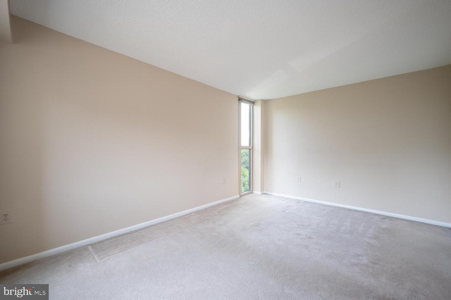 2500 N VAN DORN ST #628, ALEXANDRIA, Virginia 22302, 3 Bedrooms Bedrooms, ,2 BathroomsBathrooms,Residential,For sale,2500 N VAN DORN ST #628,VAAX2046428 MLS # VAAX2046428