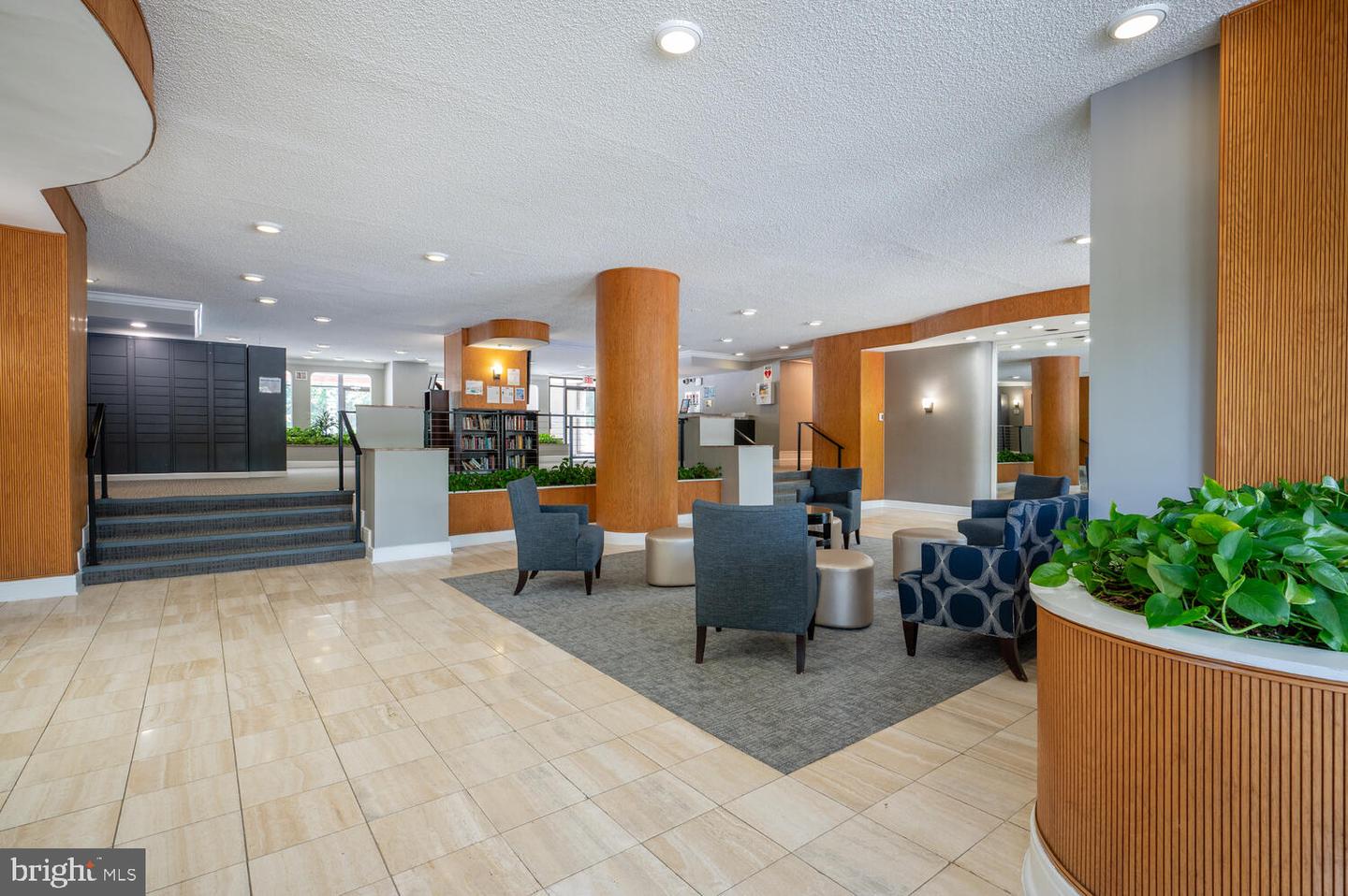 2500 N VAN DORN ST #628, ALEXANDRIA, Virginia 22302, 3 Bedrooms Bedrooms, ,2 BathroomsBathrooms,Residential,For sale,2500 N VAN DORN ST #628,VAAX2046428 MLS # VAAX2046428