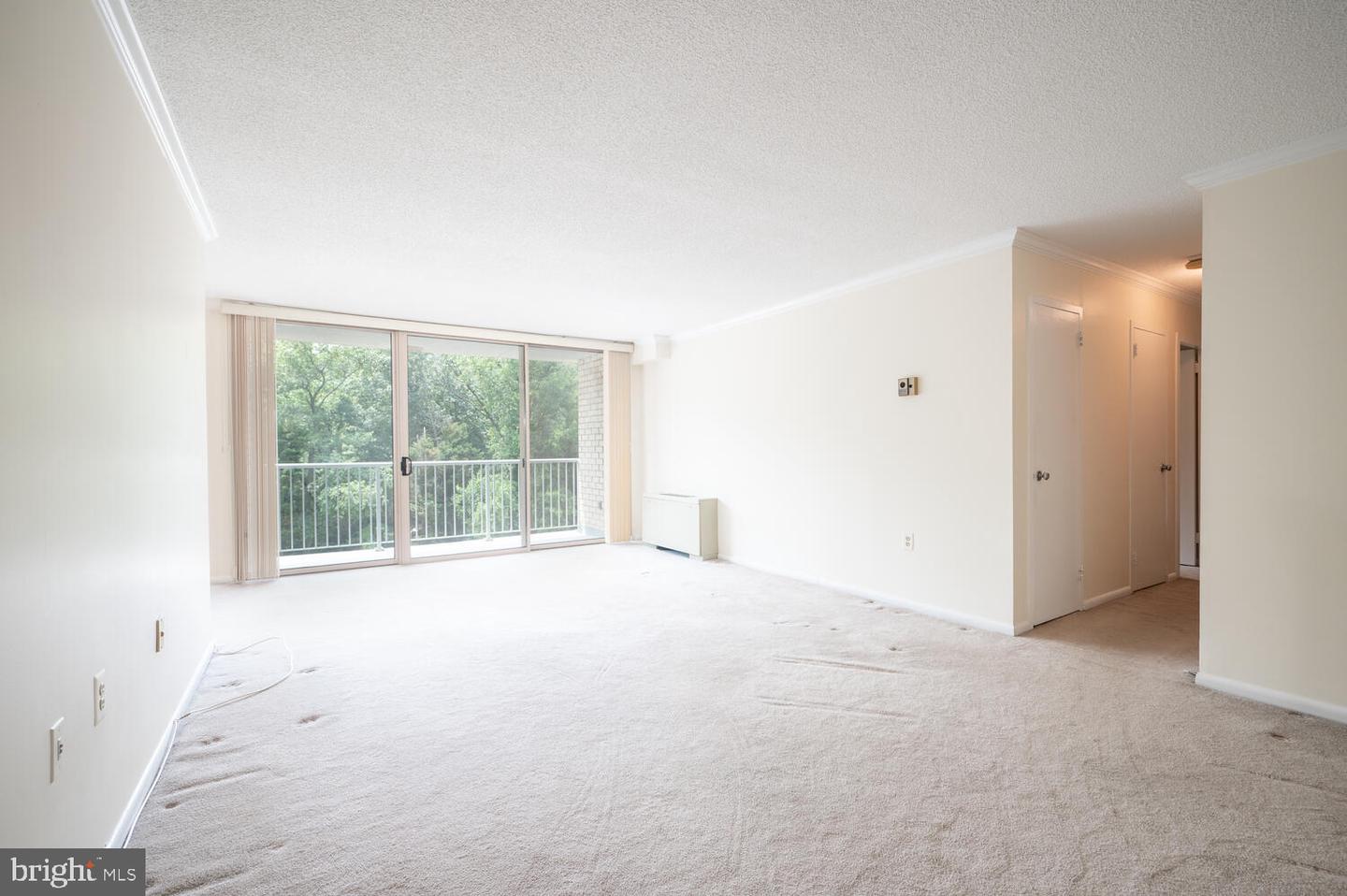 2500 N VAN DORN ST #628, ALEXANDRIA, Virginia 22302, 3 Bedrooms Bedrooms, ,2 BathroomsBathrooms,Residential,For sale,2500 N VAN DORN ST #628,VAAX2046428 MLS # VAAX2046428