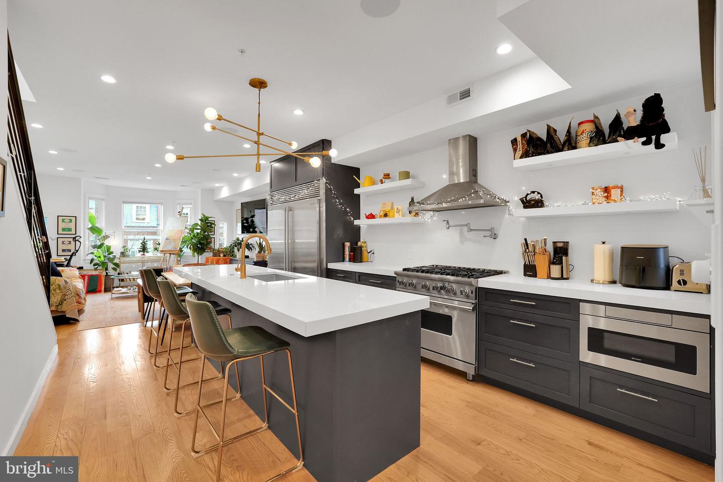 1823 KALORAMA RD NW, WASHINGTON, District Of Columbia 20009, 8 Bedrooms Bedrooms, ,8 BathroomsBathrooms,Residential,For sale,1823 KALORAMA RD NW,DCDC2205312 MLS # DCDC2205312