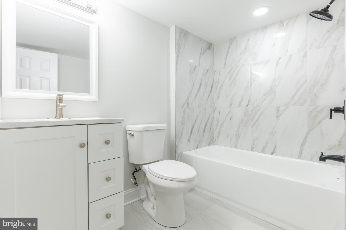 8308 FRYE RD, ALEXANDRIA, Virginia 22309, 3 Bedrooms Bedrooms, ,3 BathroomsBathrooms,Residential,For sale,8308 FRYE RD,VAFX2246962 MLS # VAFX2246962
