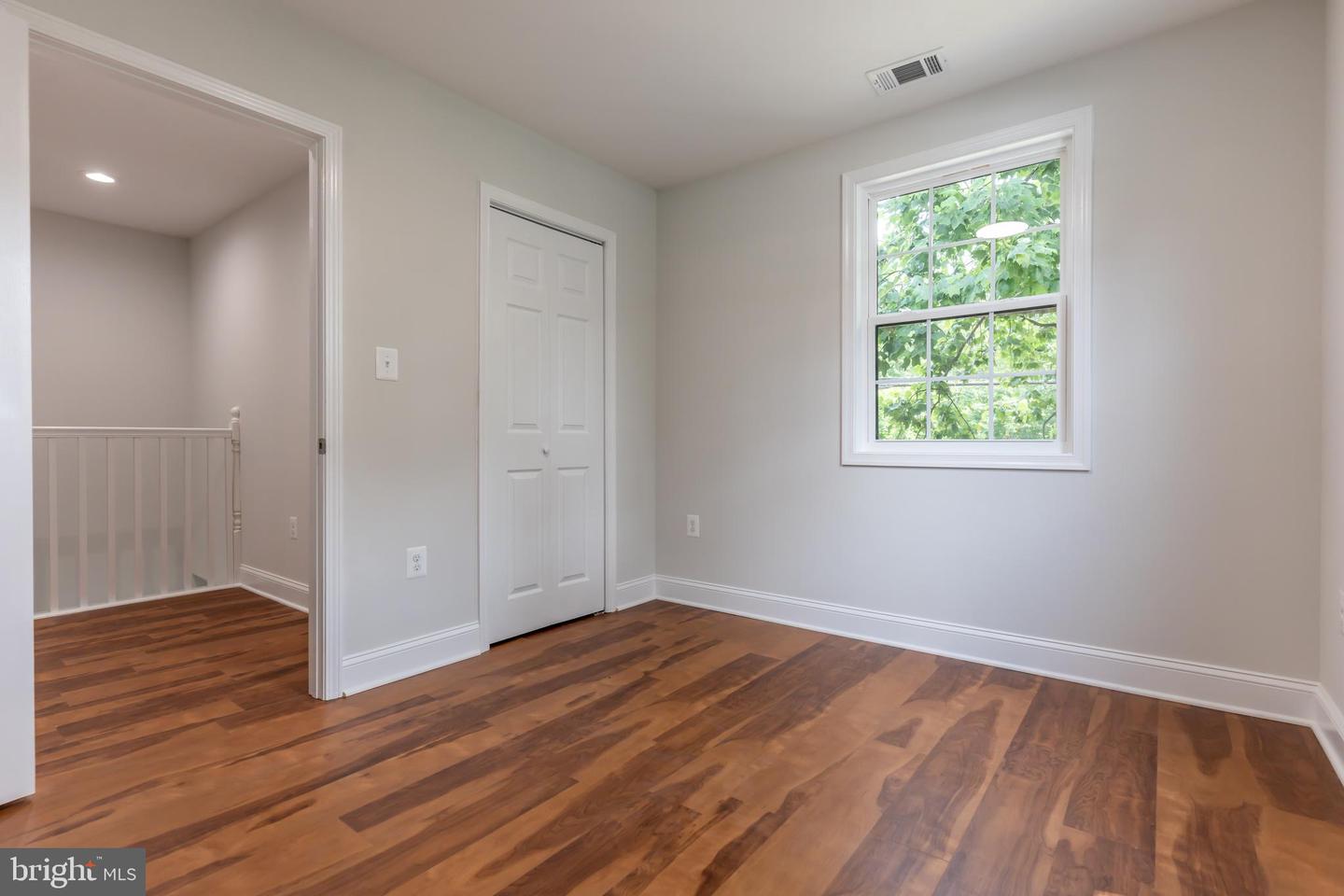 8308 FRYE RD, ALEXANDRIA, Virginia 22309, 3 Bedrooms Bedrooms, ,3 BathroomsBathrooms,Residential,For sale,8308 FRYE RD,VAFX2246962 MLS # VAFX2246962