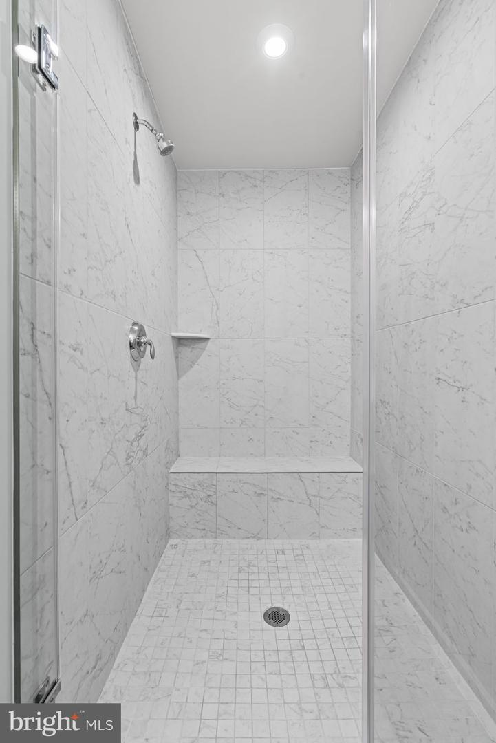 1685 ASPEN POPLAR RD, DUMFRIES, Virginia 22026, 4 Bedrooms Bedrooms, ,4 BathroomsBathrooms,Residential,For sale,1685 ASPEN POPLAR RD,VAPW2096846 MLS # VAPW2096846
