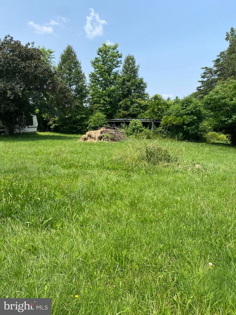 4970 RIDGE RD, SPOTSYLVANIA, Virginia 22551, 2 Bedrooms Bedrooms, ,1 BathroomBathrooms,Residential,For sale,4970 RIDGE RD,VASP2033884 MLS # VASP2033884
