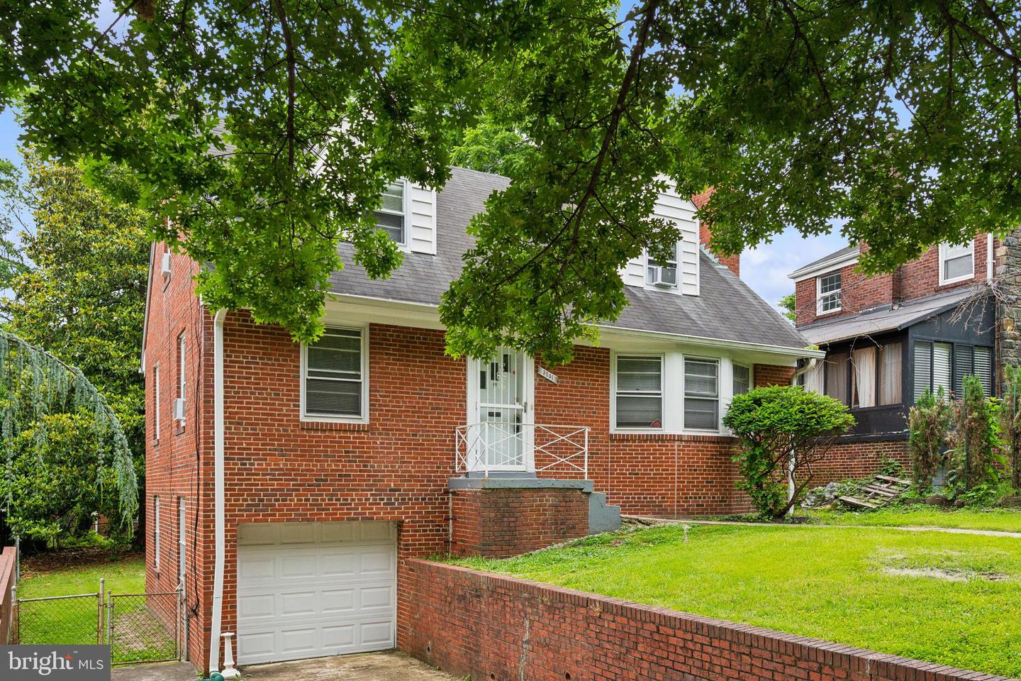 3541 HIGHWOOD DR SE, WASHINGTON, District Of Columbia 20020, 4 Bedrooms Bedrooms, ,2 BathroomsBathrooms,Residential,For sale,3541 HIGHWOOD DR SE,DCDC2205332 MLS # DCDC2205332