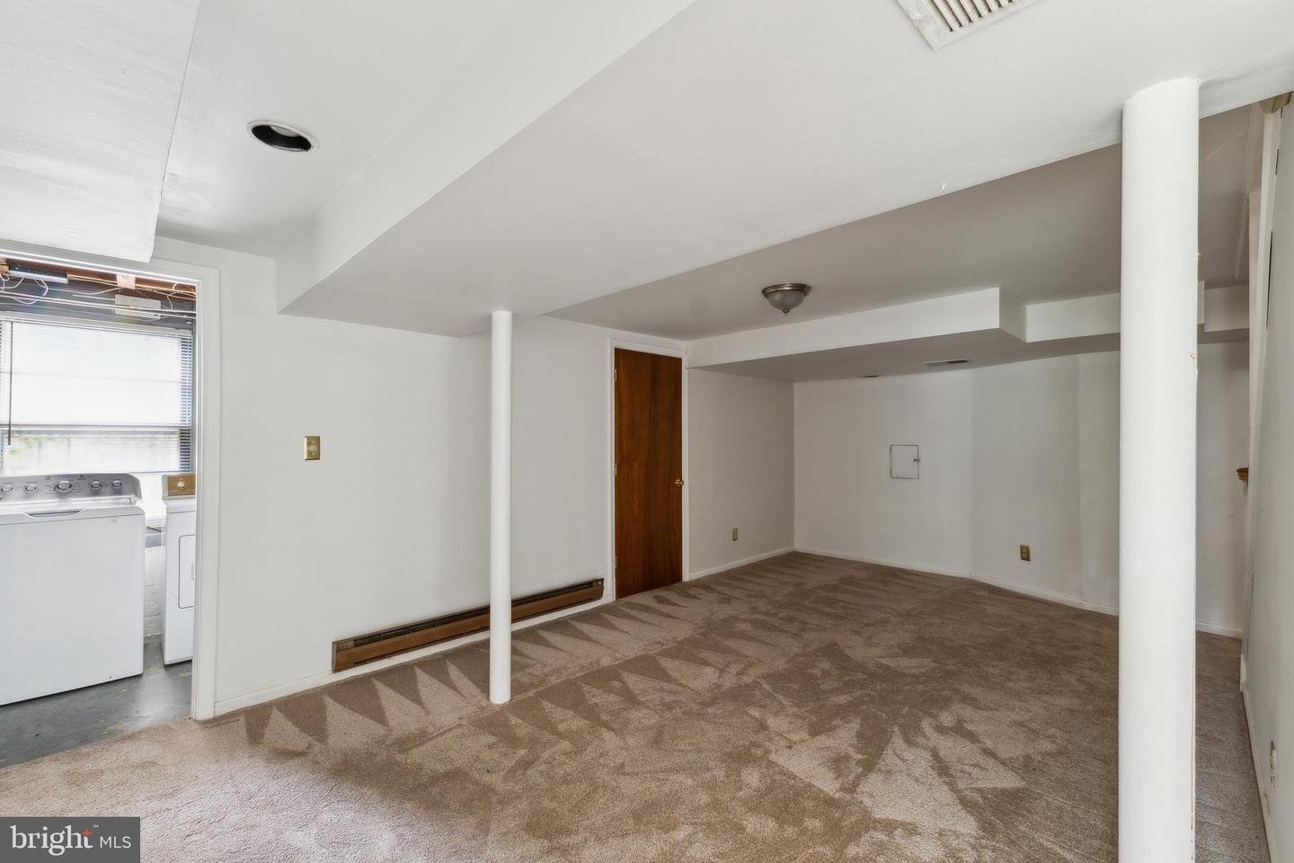 3541 HIGHWOOD DR SE, WASHINGTON, District Of Columbia 20020, 4 Bedrooms Bedrooms, ,2 BathroomsBathrooms,Residential,For sale,3541 HIGHWOOD DR SE,DCDC2205332 MLS # DCDC2205332