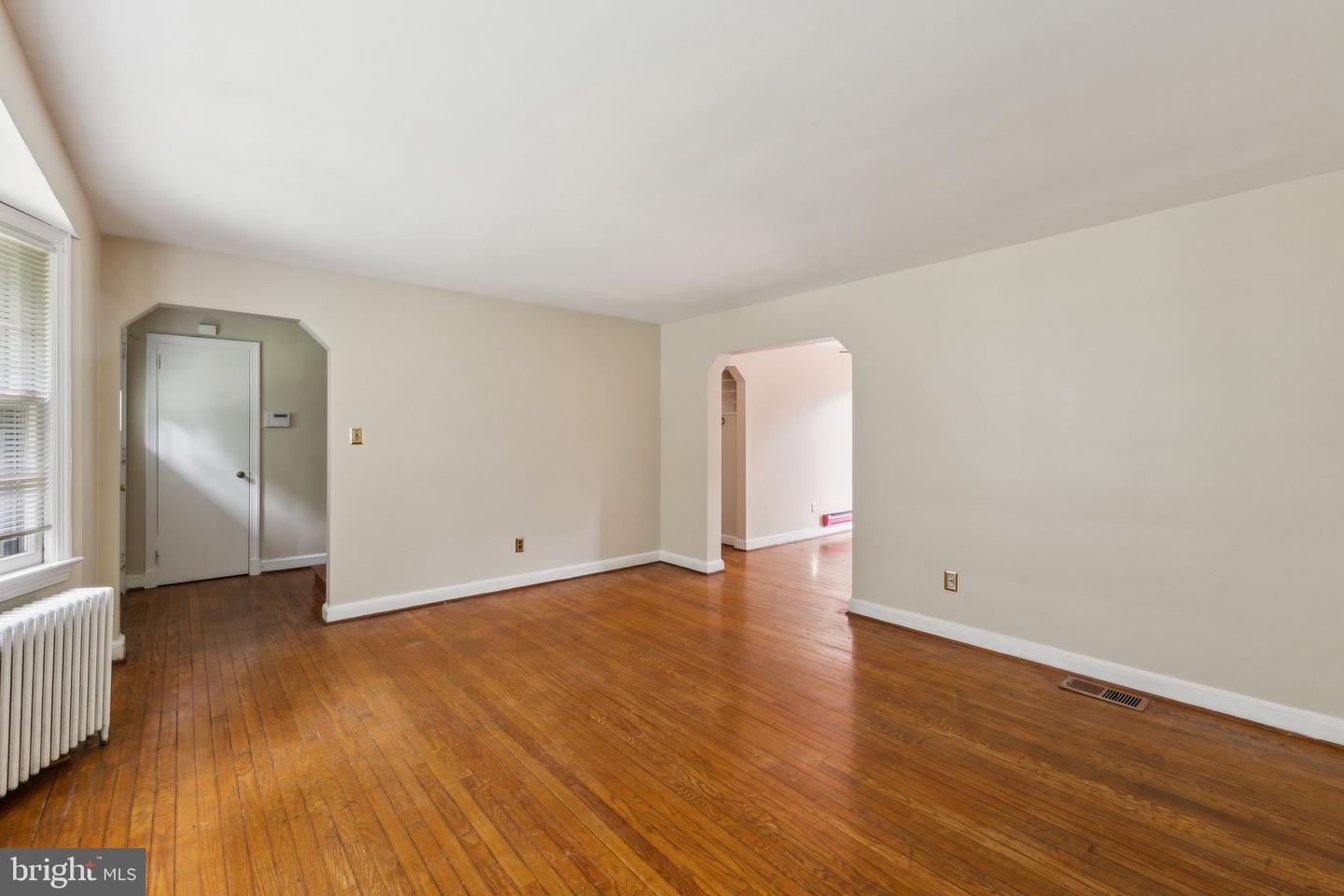 3541 HIGHWOOD DR SE, WASHINGTON, District Of Columbia 20020, 4 Bedrooms Bedrooms, ,2 BathroomsBathrooms,Residential,For sale,3541 HIGHWOOD DR SE,DCDC2205332 MLS # DCDC2205332