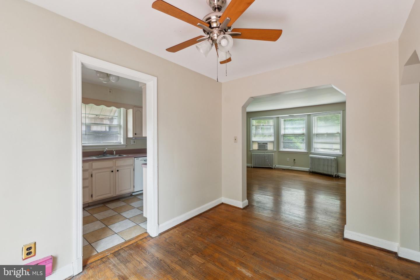 3541 HIGHWOOD DR SE, WASHINGTON, District Of Columbia 20020, 4 Bedrooms Bedrooms, ,2 BathroomsBathrooms,Residential,For sale,3541 HIGHWOOD DR SE,DCDC2205332 MLS # DCDC2205332