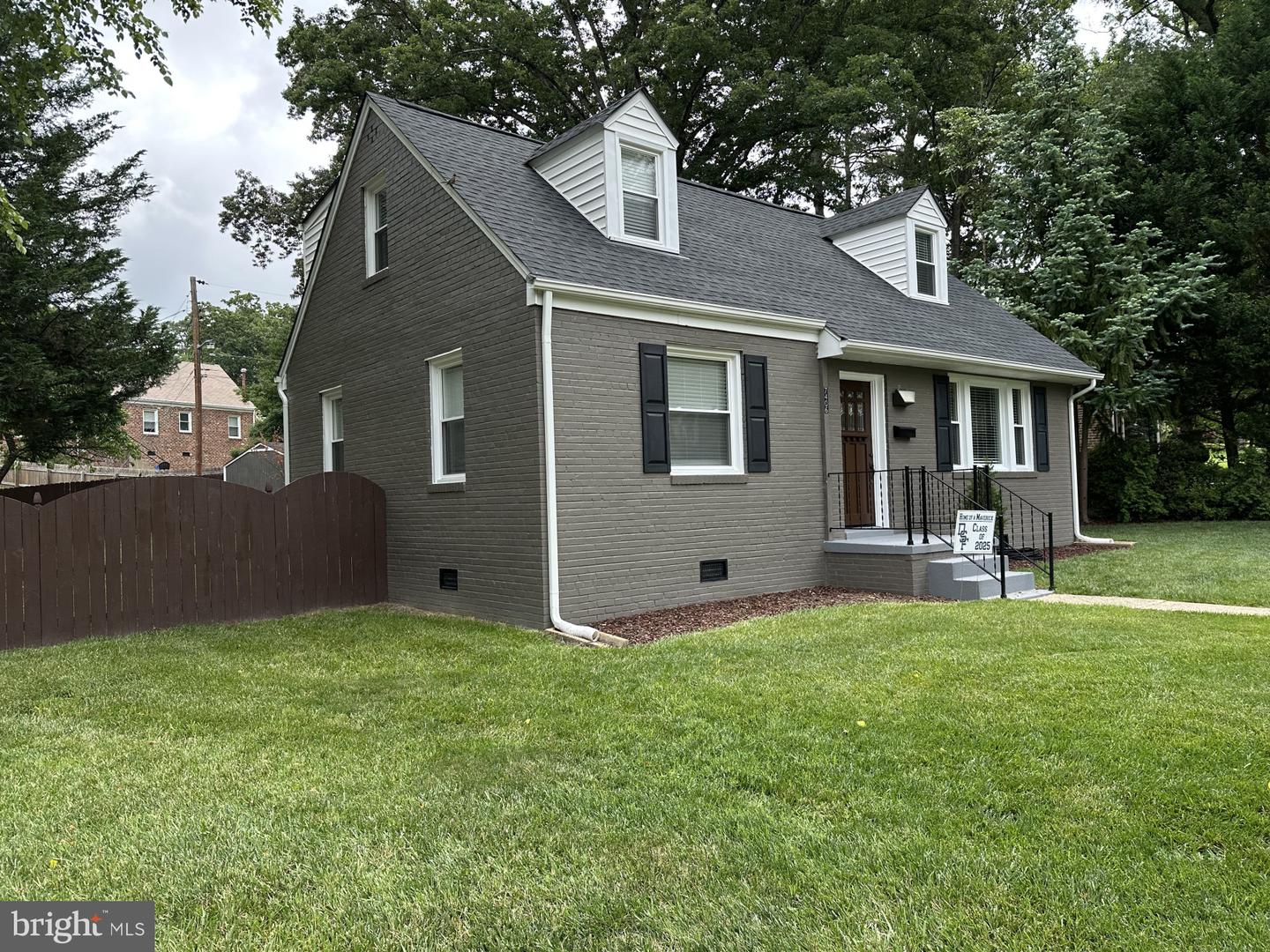 7406 PARKLINE DR, RICHMOND, Virginia 23226, 4 Bedrooms Bedrooms, ,2 BathroomsBathrooms,Residential,For sale,7406 PARKLINE DR,VAHN2000956 MLS # VAHN2000956