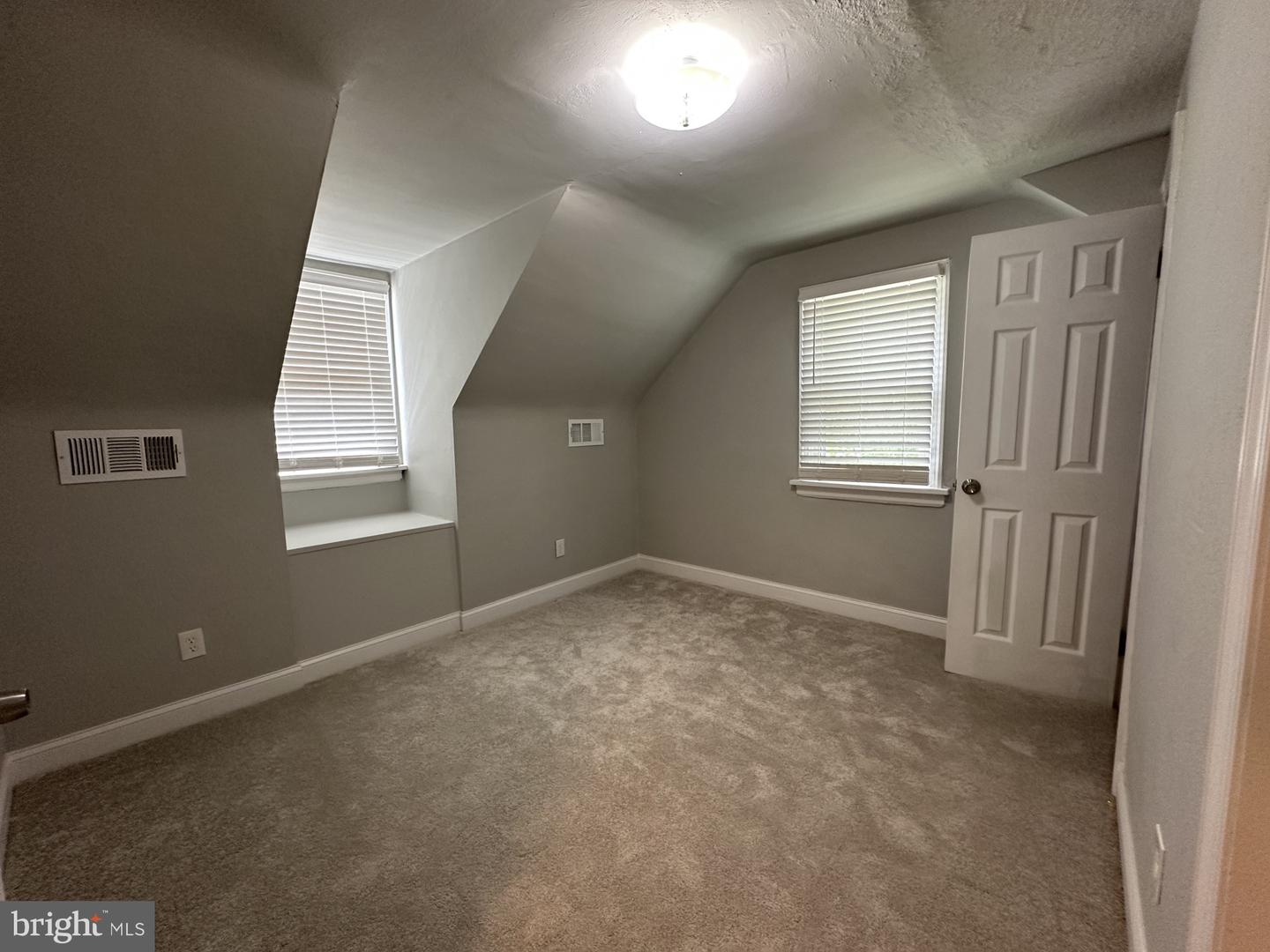 7406 PARKLINE DR, RICHMOND, Virginia 23226, 4 Bedrooms Bedrooms, ,2 BathroomsBathrooms,Residential,For sale,7406 PARKLINE DR,VAHN2000956 MLS # VAHN2000956