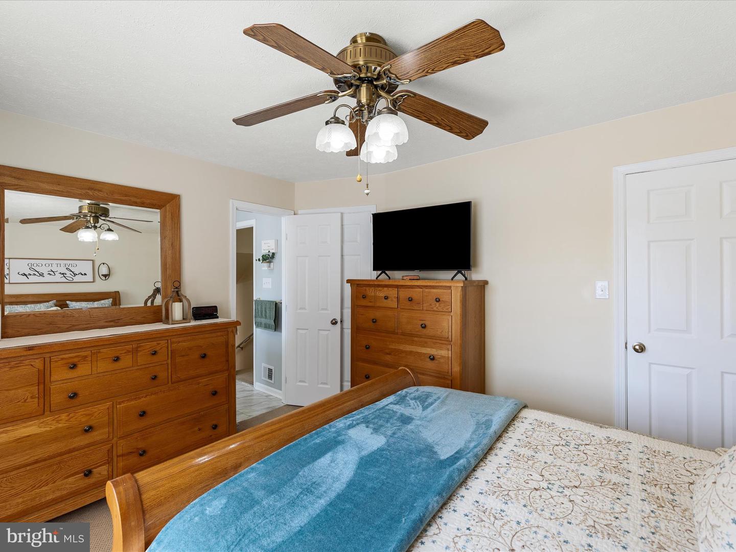 103 BELL HAVEN CIR, STEPHENS CITY, Virginia 22655, 3 Bedrooms Bedrooms, ,2 BathroomsBathrooms,Residential,For sale,103 BELL HAVEN CIR,VAFV2034820 MLS # VAFV2034820