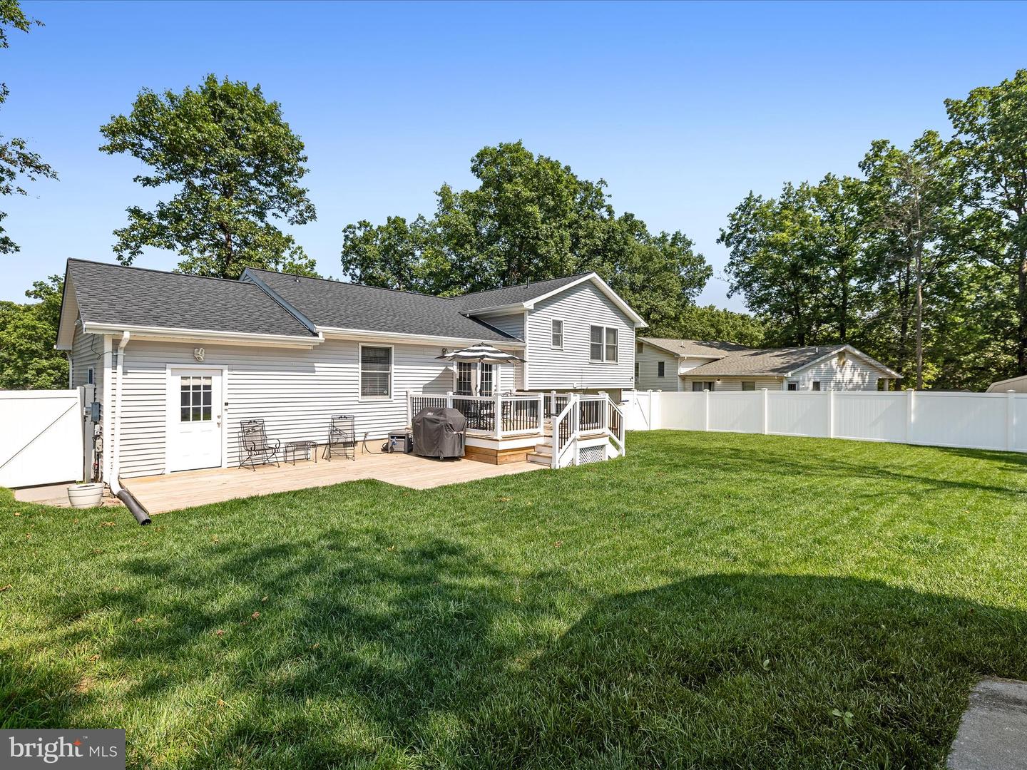 103 BELL HAVEN CIR, STEPHENS CITY, Virginia 22655, 3 Bedrooms Bedrooms, ,2 BathroomsBathrooms,Residential,For sale,103 BELL HAVEN CIR,VAFV2034820 MLS # VAFV2034820