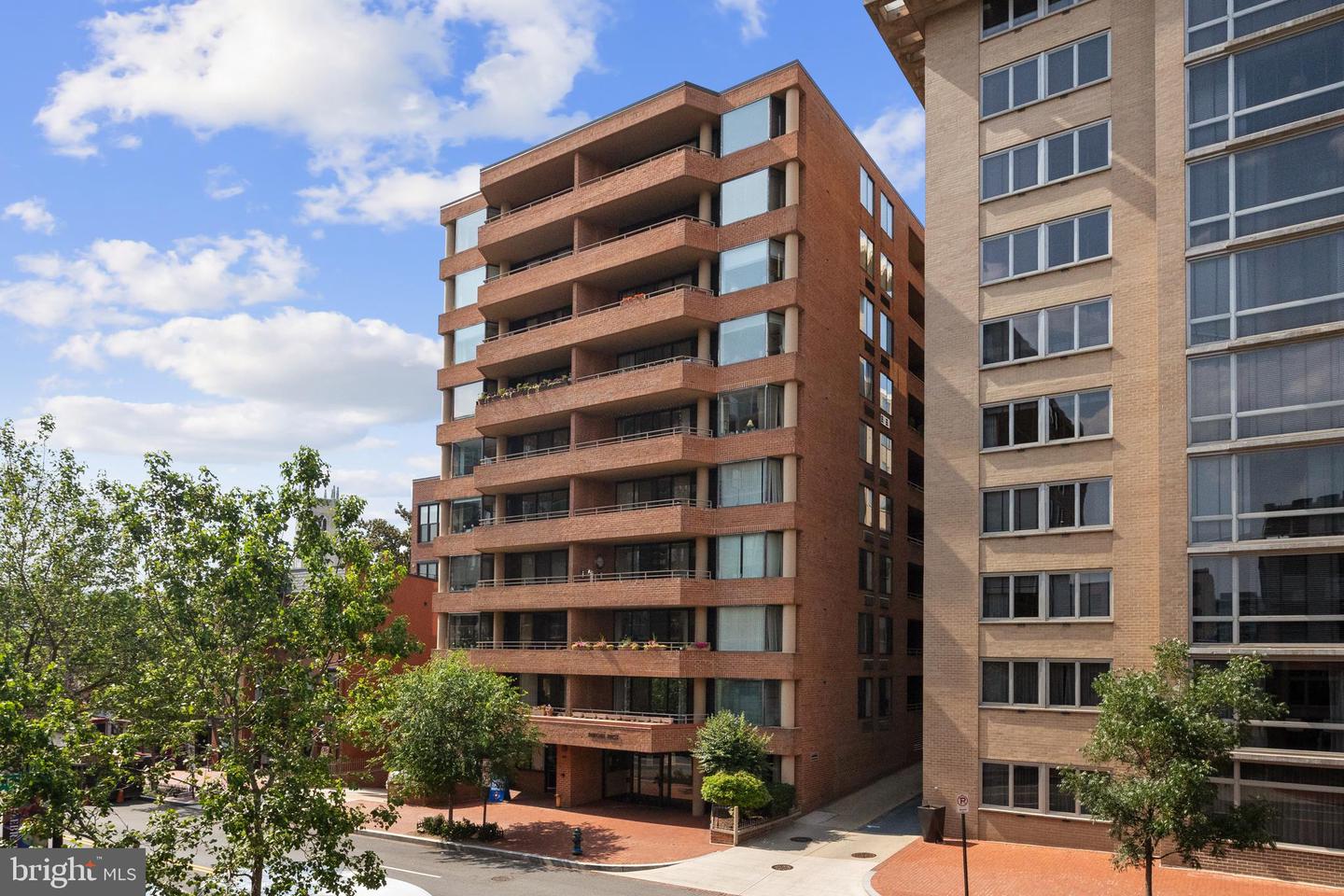 2141 P ST NW #1009, WASHINGTON, District Of Columbia 20037, 1 Bedroom Bedrooms, ,1 BathroomBathrooms,Residential,For sale,2141 P ST NW #1009,DCDC2205326 MLS # DCDC2205326