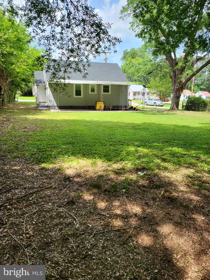 501 TUNSTALL AVE, BLACKSTONE, Virginia 23824, 3 Bedrooms Bedrooms, 5 Rooms Rooms,1 BathroomBathrooms,Residential,For sale,501 TUNSTALL AVE,VANW2000058 MLS # VANW2000058
