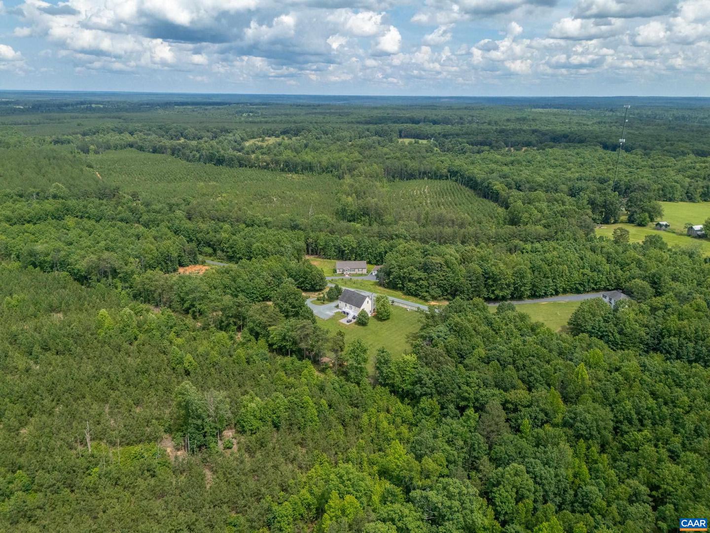 311 SHARPS CREEK DR, SCOTTSVILLE, Virginia 24590, 3 Bedrooms Bedrooms, ,2 BathroomsBathrooms,Residential,For sale,311 SHARPS CREEK DR,665651 MLS # 665651