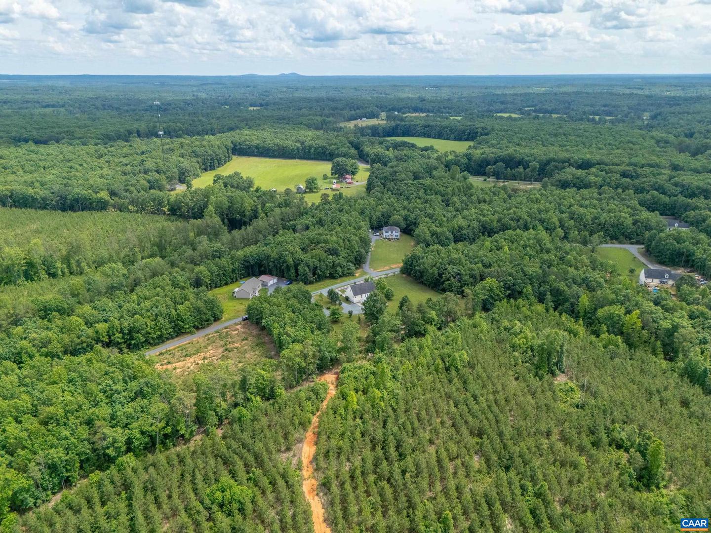 311 SHARPS CREEK DR, SCOTTSVILLE, Virginia 24590, 3 Bedrooms Bedrooms, ,2 BathroomsBathrooms,Residential,For sale,311 SHARPS CREEK DR,665651 MLS # 665651