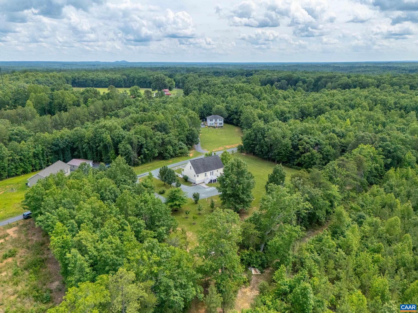 311 SHARPS CREEK DR, SCOTTSVILLE, Virginia 24590, 3 Bedrooms Bedrooms, ,2 BathroomsBathrooms,Residential,For sale,311 SHARPS CREEK DR,665651 MLS # 665651