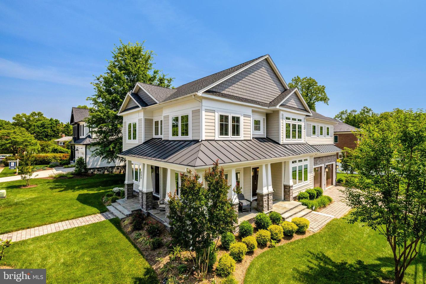 300 JADE CT NW, VIENNA, Virginia 22180, 5 Bedrooms Bedrooms, ,4 BathroomsBathrooms,Residential,For sale,300 JADE CT NW,VAFX2247198 MLS # VAFX2247198