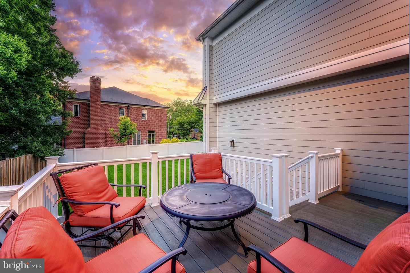300 JADE CT NW, VIENNA, Virginia 22180, 5 Bedrooms Bedrooms, ,4 BathroomsBathrooms,Residential,For sale,300 JADE CT NW,VAFX2247198 MLS # VAFX2247198