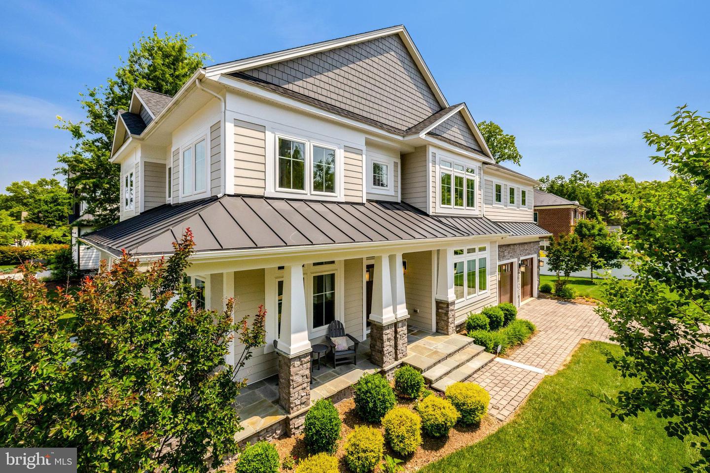 300 JADE CT NW, VIENNA, Virginia 22180, 5 Bedrooms Bedrooms, ,4 BathroomsBathrooms,Residential,For sale,300 JADE CT NW,VAFX2247198 MLS # VAFX2247198