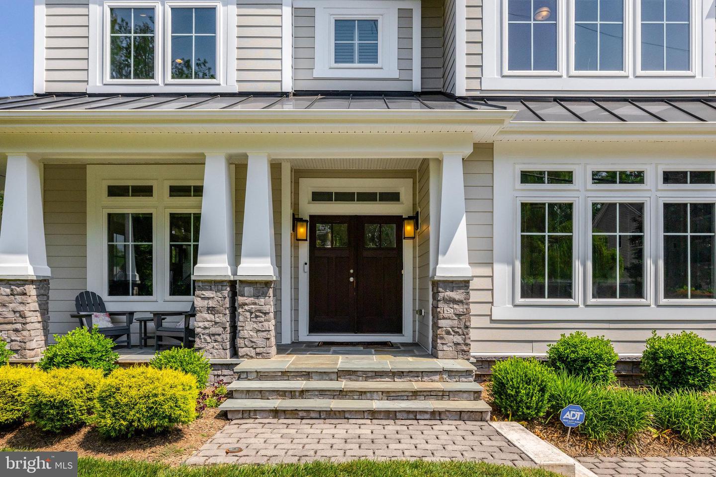 300 JADE CT NW, VIENNA, Virginia 22180, 5 Bedrooms Bedrooms, ,4 BathroomsBathrooms,Residential,For sale,300 JADE CT NW,VAFX2247198 MLS # VAFX2247198