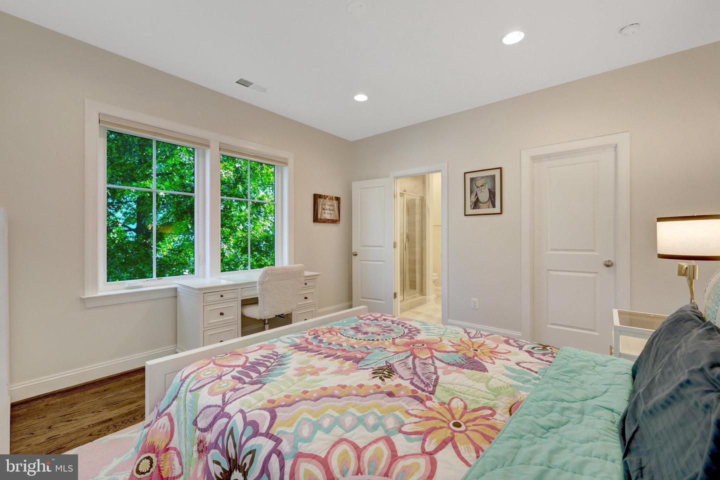 300 JADE CT NW, VIENNA, Virginia 22180, 5 Bedrooms Bedrooms, ,4 BathroomsBathrooms,Residential,For sale,300 JADE CT NW,VAFX2247198 MLS # VAFX2247198