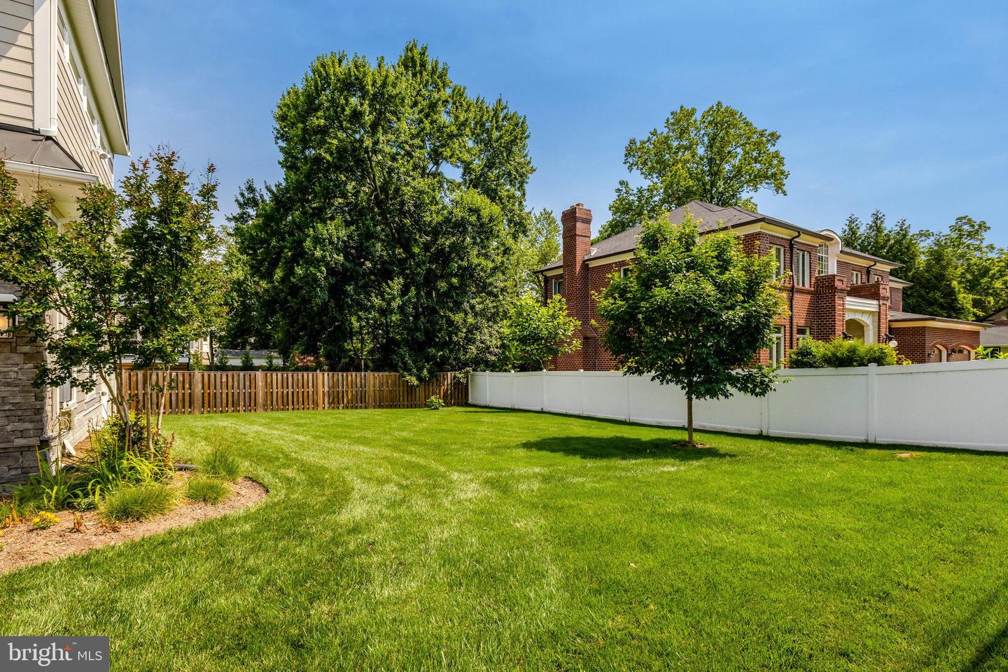 300 JADE CT NW, VIENNA, Virginia 22180, 5 Bedrooms Bedrooms, ,4 BathroomsBathrooms,Residential,For sale,300 JADE CT NW,VAFX2247198 MLS # VAFX2247198
