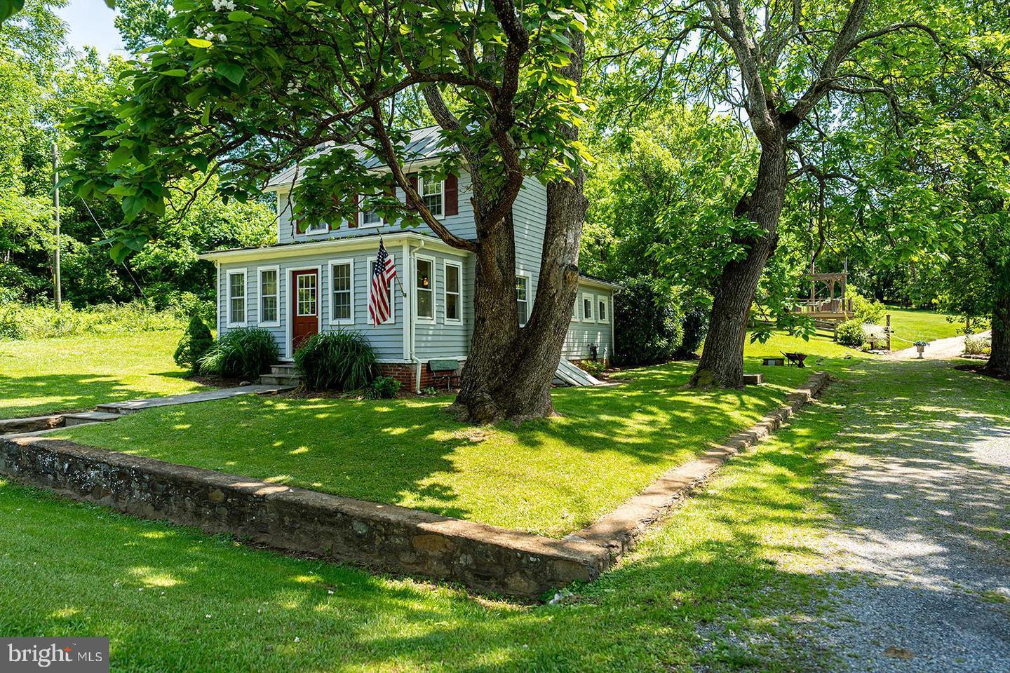 14248 MILLTOWN RD, LOVETTSVILLE, Virginia 20180, 2 Bedrooms Bedrooms, ,1 BathroomBathrooms,Residential,For sale,14248 MILLTOWN RD,VALO2099462 MLS # VALO2099462