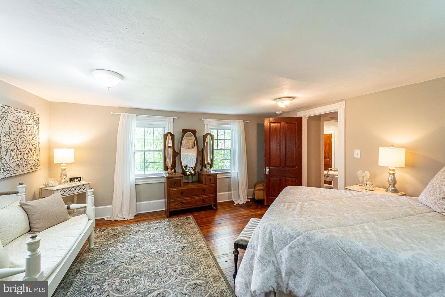 14248 MILLTOWN RD, LOVETTSVILLE, Virginia 20180, 2 Bedrooms Bedrooms, ,1 BathroomBathrooms,Residential,For sale,14248 MILLTOWN RD,VALO2099462 MLS # VALO2099462