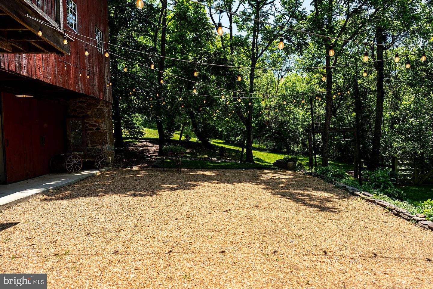 14248 MILLTOWN RD, LOVETTSVILLE, Virginia 20180, 2 Bedrooms Bedrooms, ,1 BathroomBathrooms,Residential,For sale,14248 MILLTOWN RD,VALO2099462 MLS # VALO2099462