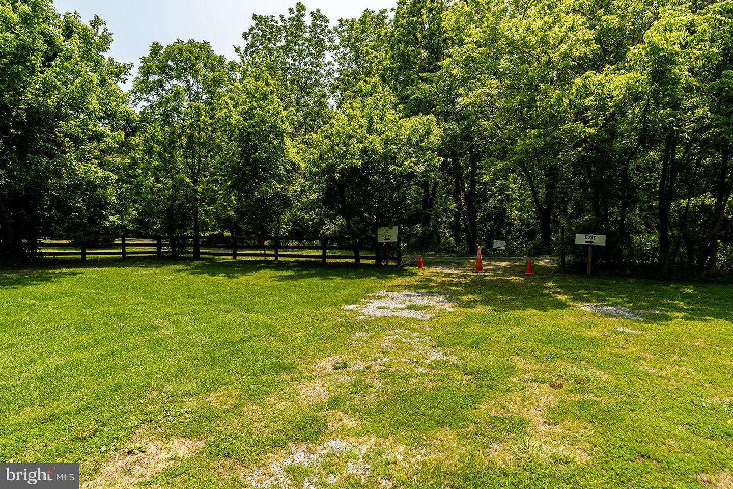 14248 MILLTOWN RD, LOVETTSVILLE, Virginia 20180, 2 Bedrooms Bedrooms, ,1 BathroomBathrooms,Residential,For sale,14248 MILLTOWN RD,VALO2099462 MLS # VALO2099462