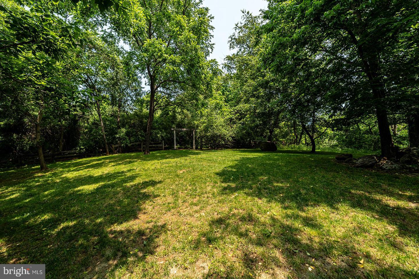 14248 MILLTOWN RD, LOVETTSVILLE, Virginia 20180, 2 Bedrooms Bedrooms, ,1 BathroomBathrooms,Residential,For sale,14248 MILLTOWN RD,VALO2099462 MLS # VALO2099462