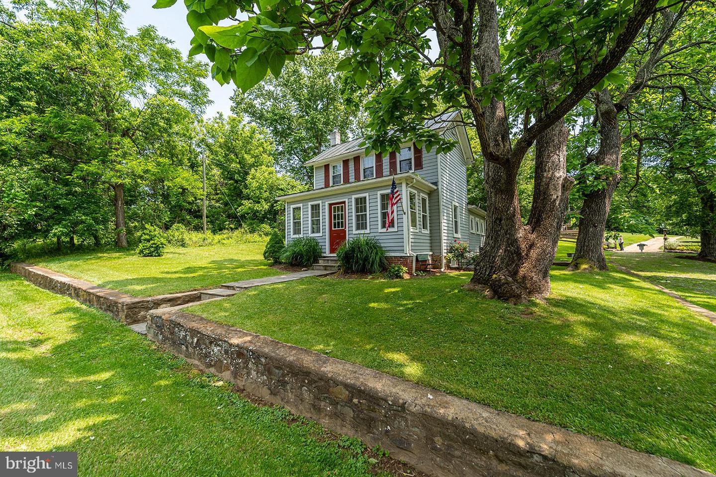 14248 MILLTOWN RD, LOVETTSVILLE, Virginia 20180, 2 Bedrooms Bedrooms, ,1 BathroomBathrooms,Residential,For sale,14248 MILLTOWN RD,VALO2099462 MLS # VALO2099462