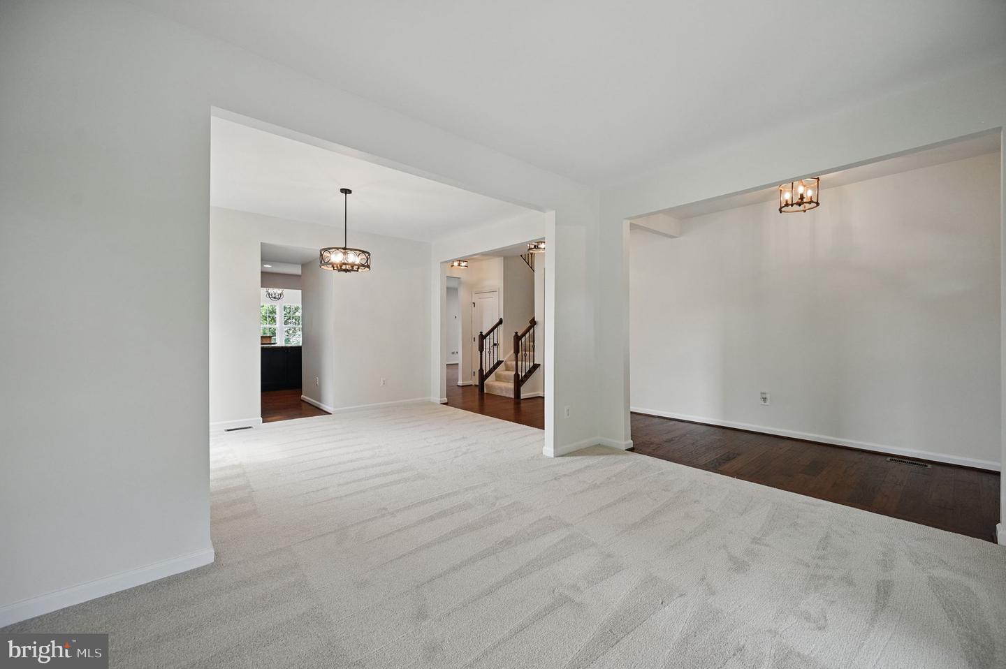 8 WILLIAM ALBERT WAY, LOVETTSVILLE, Virginia 20180, 4 Bedrooms Bedrooms, ,3 BathroomsBathrooms,Residential,For sale,8 WILLIAM ALBERT WAY,VALO2099440 MLS # VALO2099440