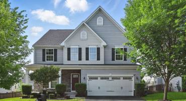 8 WILLIAM ALBERT WAY, LOVETTSVILLE, Virginia 20180, 4 Bedrooms Bedrooms, ,3 BathroomsBathrooms,Residential,For sale,8 WILLIAM ALBERT WAY,VALO2099440 MLS # VALO2099440