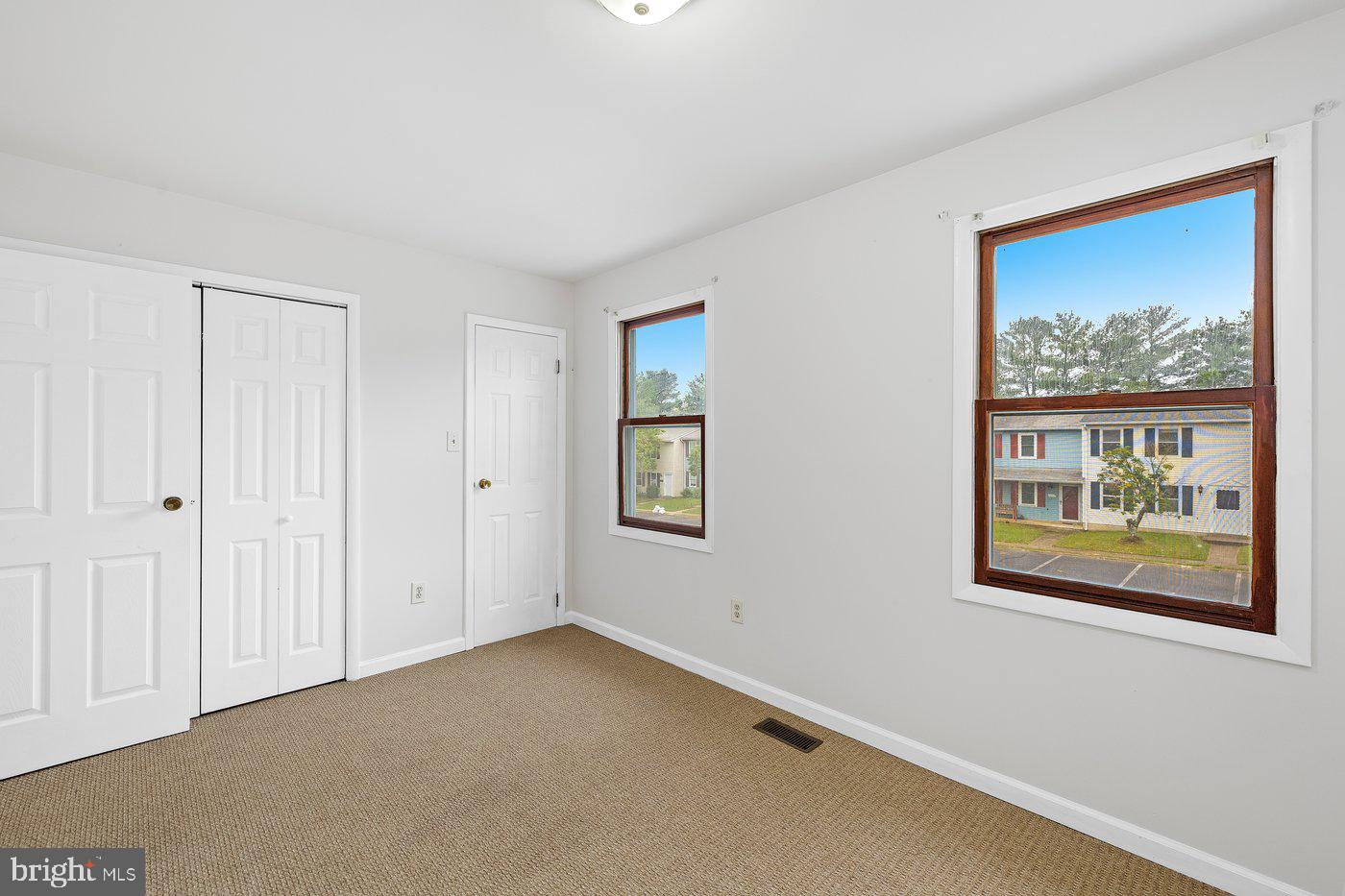 5143 COTTONWOOD CT, FREDERICKSBURG, Virginia 22407, 2 Bedrooms Bedrooms, ,1 BathroomBathrooms,Residential,For sale,5143 COTTONWOOD CT,VASP2033922 MLS # VASP2033922