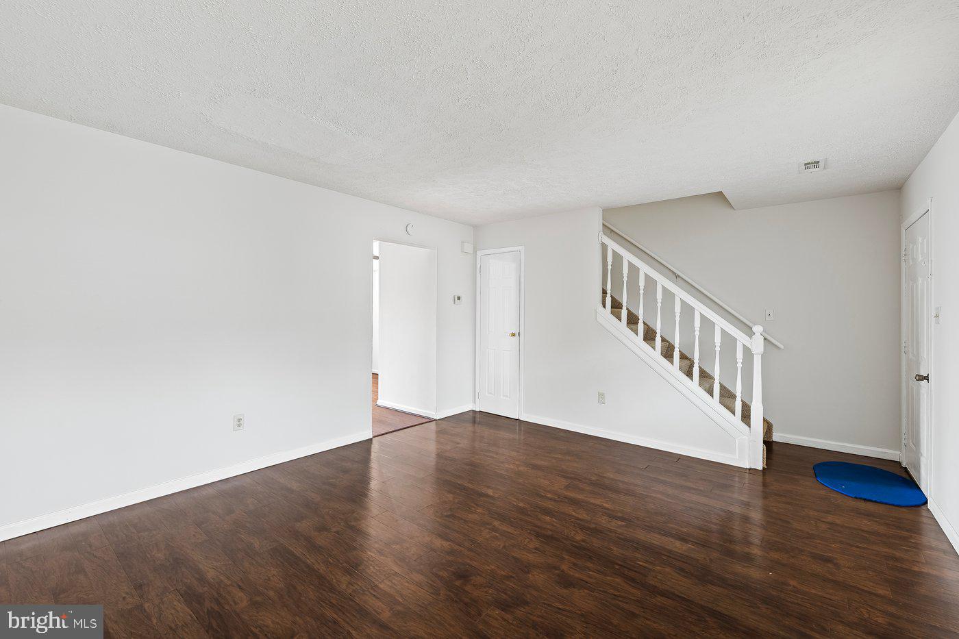 5143 COTTONWOOD CT, FREDERICKSBURG, Virginia 22407, 2 Bedrooms Bedrooms, ,1 BathroomBathrooms,Residential,For sale,5143 COTTONWOOD CT,VASP2033922 MLS # VASP2033922