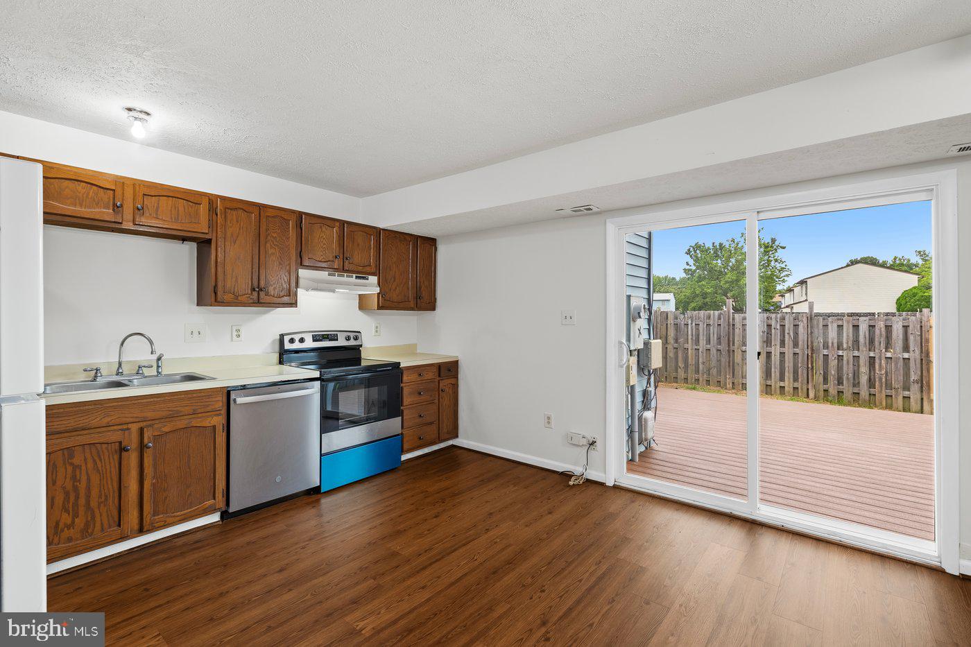 5143 COTTONWOOD CT, FREDERICKSBURG, Virginia 22407, 2 Bedrooms Bedrooms, ,1 BathroomBathrooms,Residential,For sale,5143 COTTONWOOD CT,VASP2033922 MLS # VASP2033922