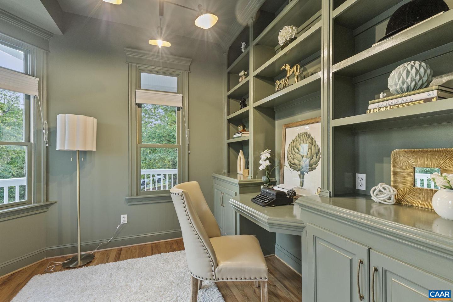 2556 SUMMIT RIDGE TRL, CHARLOTTESVILLE, Virginia 22911, 4 Bedrooms Bedrooms, ,4 BathroomsBathrooms,Residential,For sale,2556 SUMMIT RIDGE TRL,665676 MLS # 665676