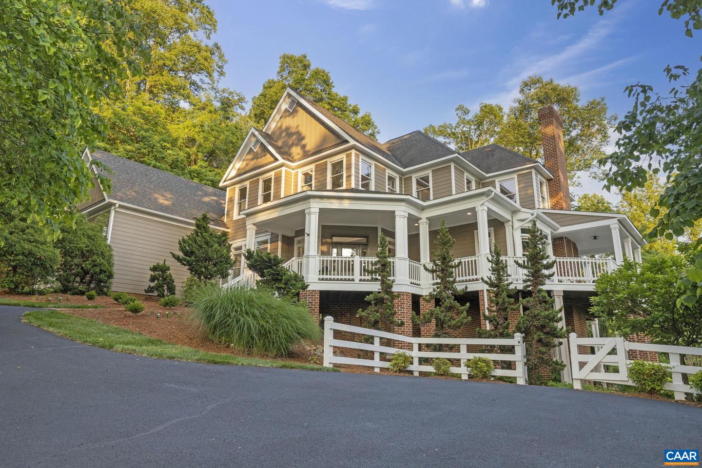 2556 SUMMIT RIDGE TRL, CHARLOTTESVILLE, Virginia 22911, 4 Bedrooms Bedrooms, ,4 BathroomsBathrooms,Residential,For sale,2556 SUMMIT RIDGE TRL,665676 MLS # 665676