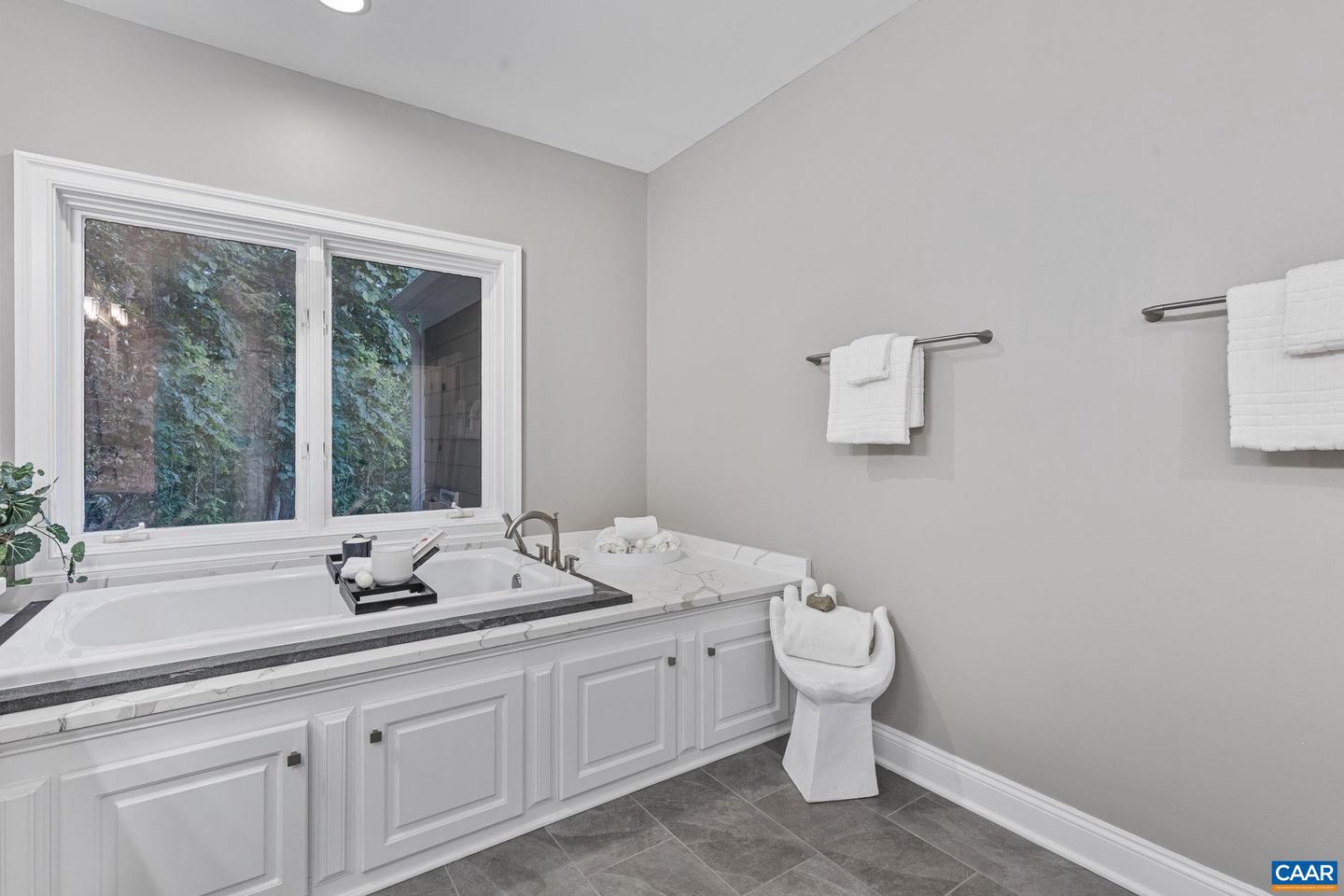 2556 SUMMIT RIDGE TRL, CHARLOTTESVILLE, Virginia 22911, 4 Bedrooms Bedrooms, ,4 BathroomsBathrooms,Residential,For sale,2556 SUMMIT RIDGE TRL,665676 MLS # 665676