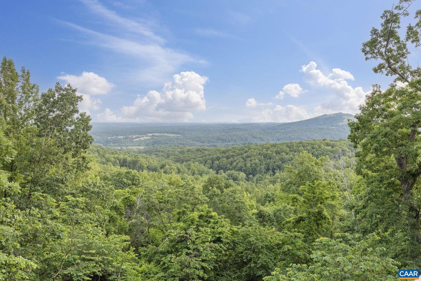 2556 SUMMIT RIDGE TRL, CHARLOTTESVILLE, Virginia 22911, 4 Bedrooms Bedrooms, ,4 BathroomsBathrooms,Residential,For sale,2556 SUMMIT RIDGE TRL,665676 MLS # 665676