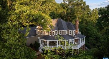 2556 SUMMIT RIDGE TRL, CHARLOTTESVILLE, Virginia 22911, 4 Bedrooms Bedrooms, ,4 BathroomsBathrooms,Residential,For sale,2556 SUMMIT RIDGE TRL,665676 MLS # 665676