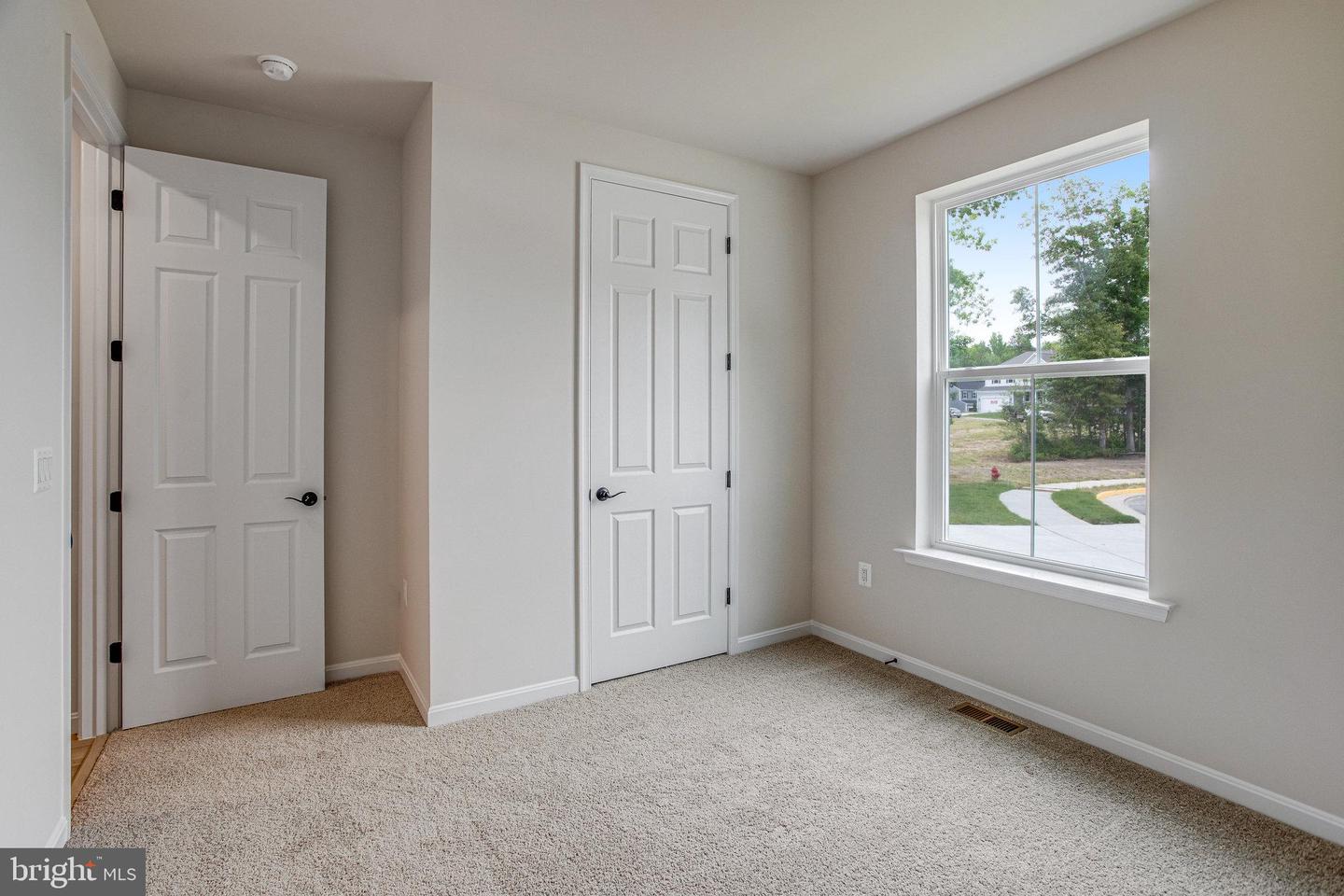 7082 BRAXTON CT, RUTHER GLEN, Virginia 22546, 1 Bedroom Bedrooms, ,2 BathroomsBathrooms,Residential,For sale,7082 BRAXTON CT,VACV2008312 MLS # VACV2008312